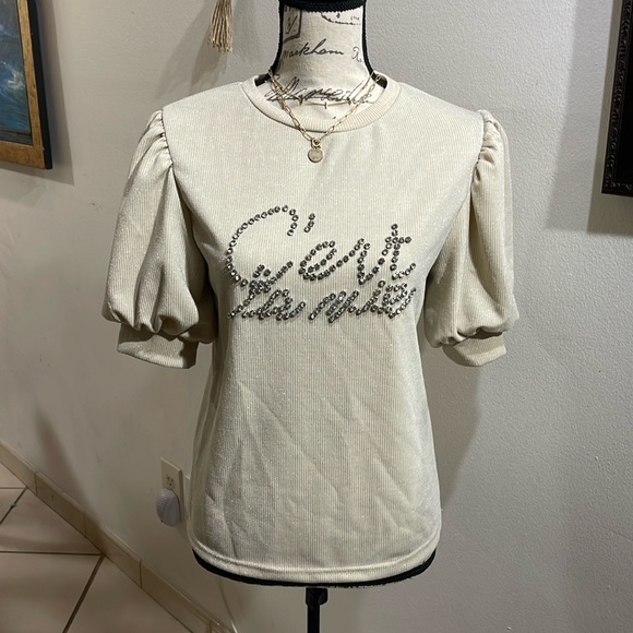 ON TWELVETH | Women’s Beige Short Sleeve Stud Shirt Size Small - Picture 1 of 6
